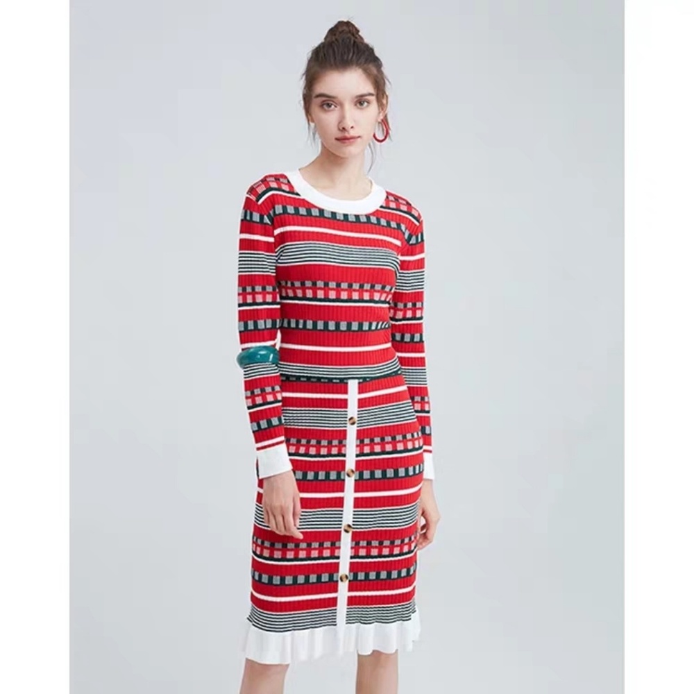 Red stripe two-piece suit